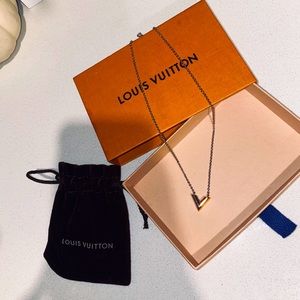 Louie Vuitton V Necklace